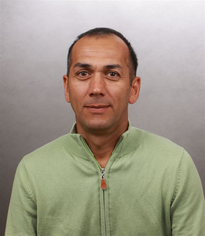 Семейная пара Садриддин